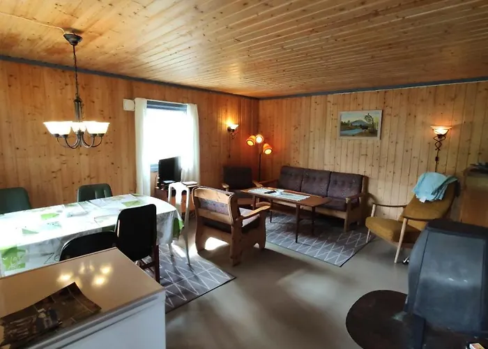 Hagestadhytteutleie Solheim *